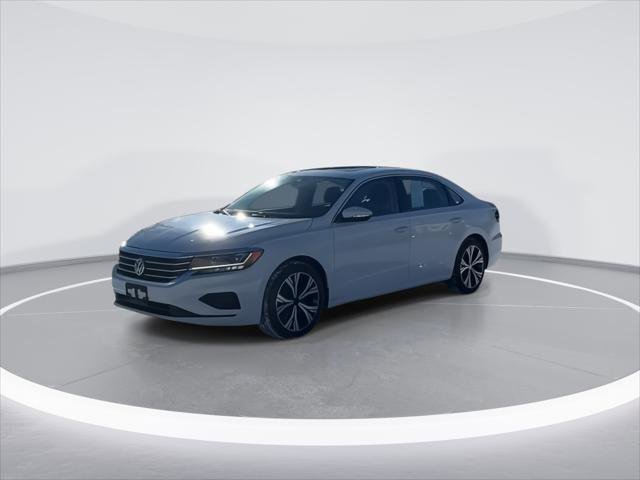 Certified 2022 Volkswagen Passat 2.0T SE image 4