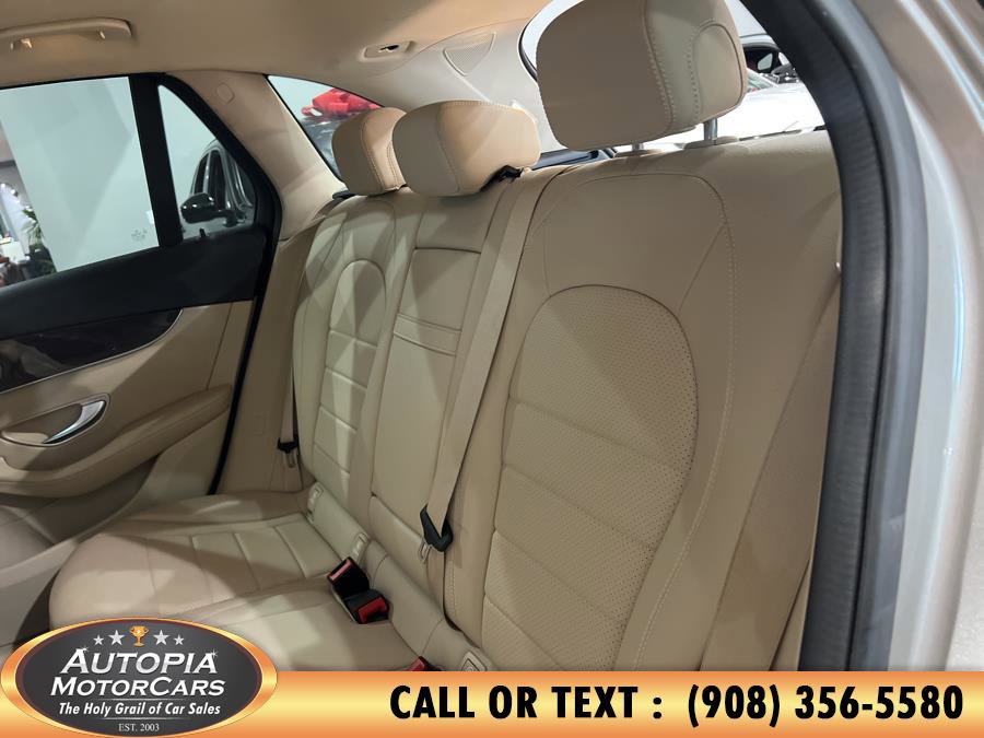 Used 2022 Mercedes-Benz GLC 300 image 17