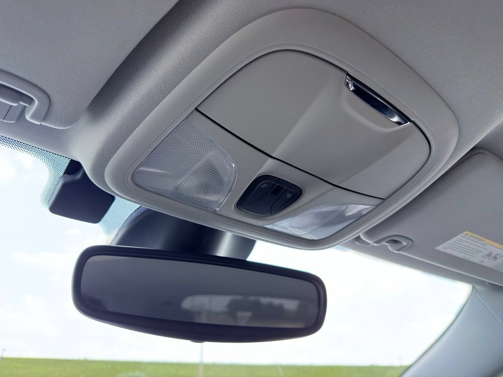 Used 2021 Jeep Cherokee Latitude Lux FWD image 42