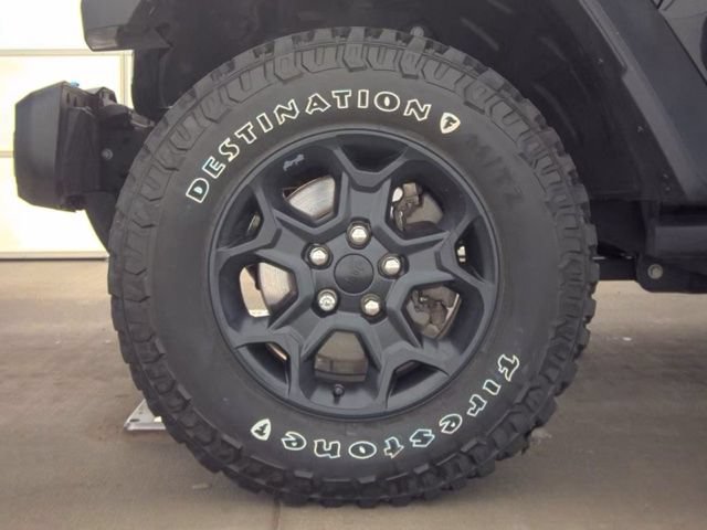 Used 2023 Jeep Wrangler Unlimited w/ Dual Top Group AWD/4WD image 21