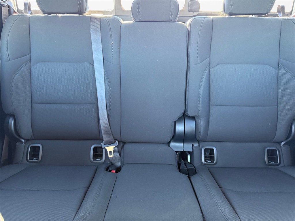 Used 2021 Jeep Gladiator Willys image 16