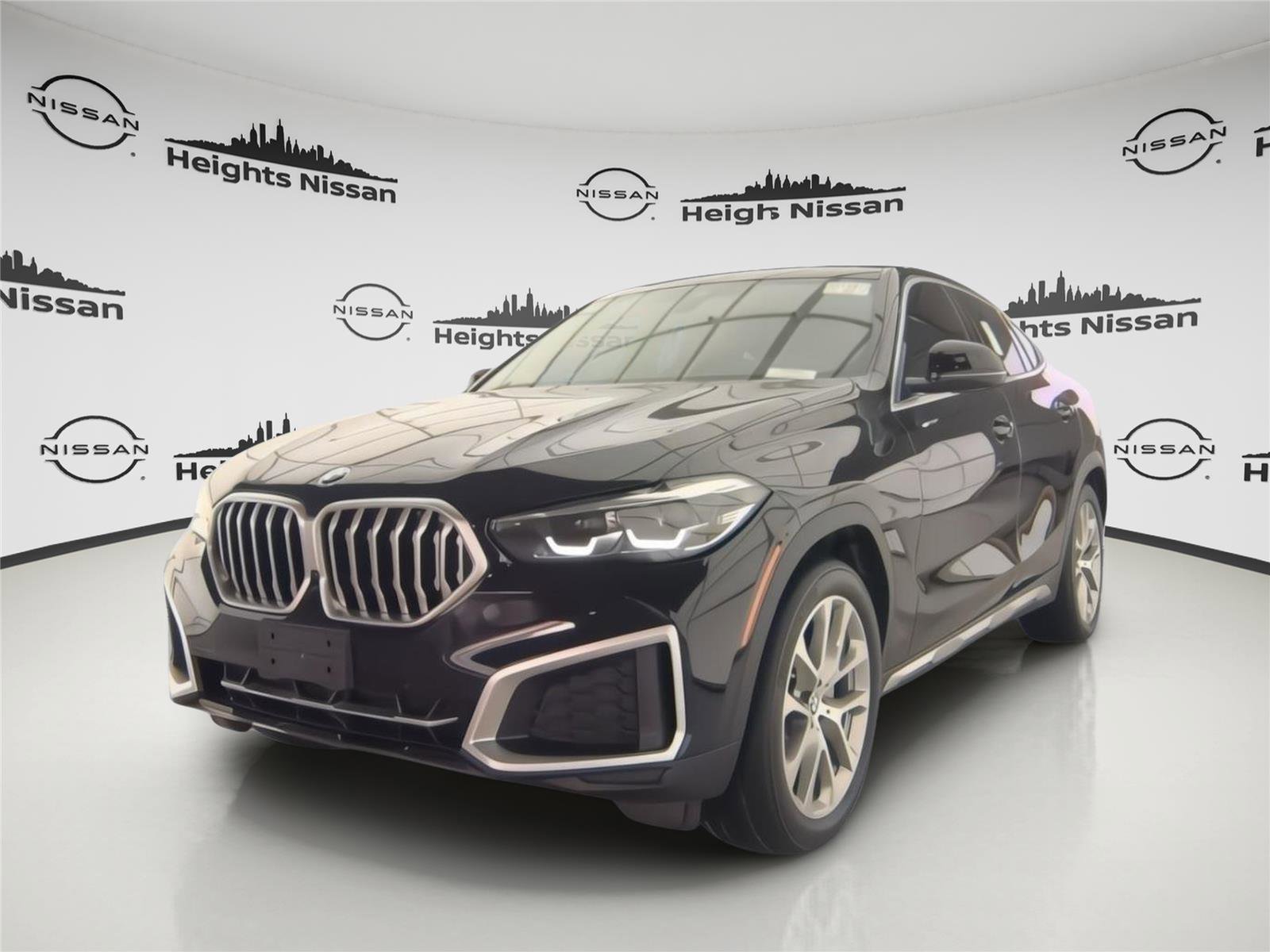 Used 2023 BMW X6 xDrive40i w/ Premium Package image 1