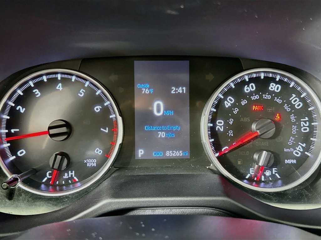 Used 2022 Toyota RAV4 LE AWD/4WD image 26