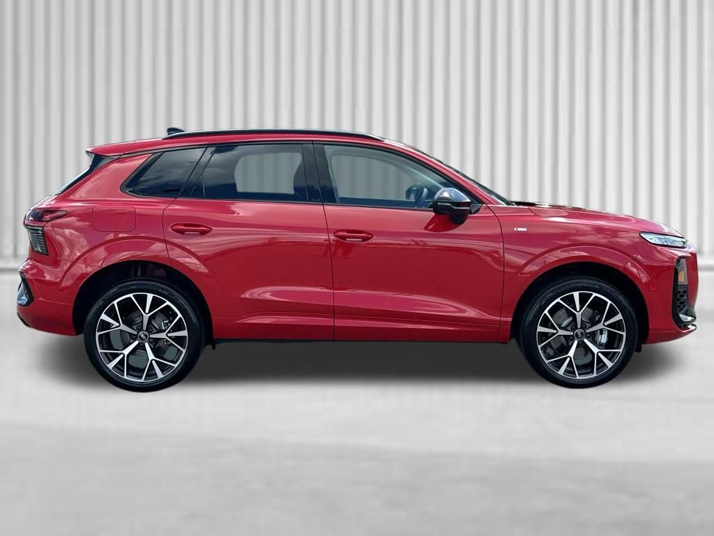 New 2026 Audi Q3 quattro 2.0T AWD/4WD image 6