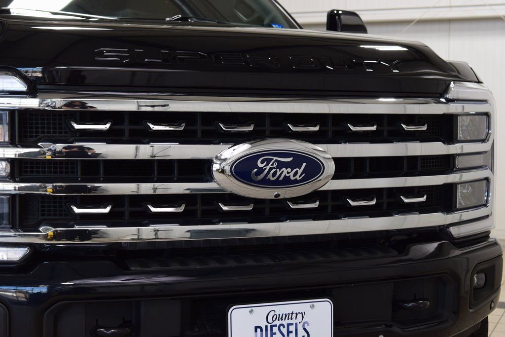 Used 2023 Ford F250 Lariat w/ Lariat Ultimate Package image 9