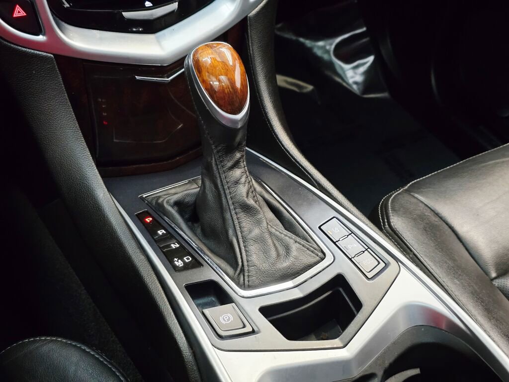 Used 2015 Cadillac SRX Performance w/ Driver Awareness Package FWD image 25