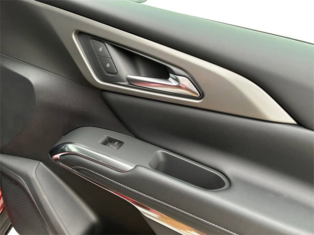 New 2026 Chevrolet Traverse LT image 14