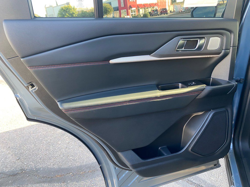 New 2025 Ford Explorer ST image 20