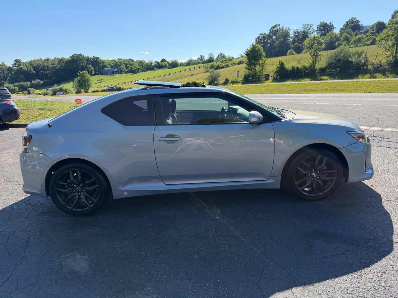 Used 2014 Scion tC 10 Series FWD image 8