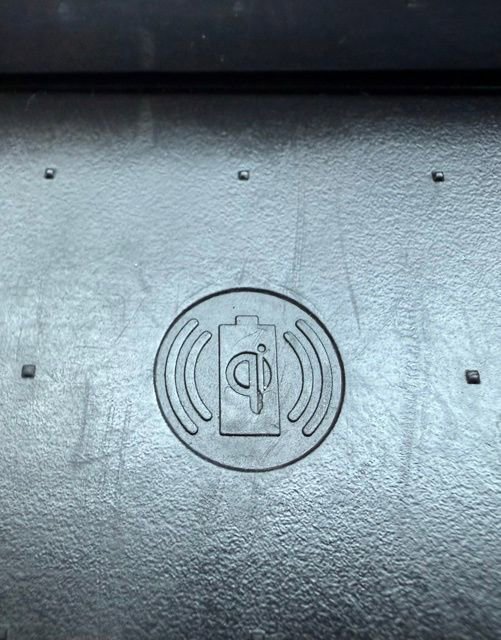 Used 2022 Volvo XC90 T8 R-Design w/ Advanced Package image 39