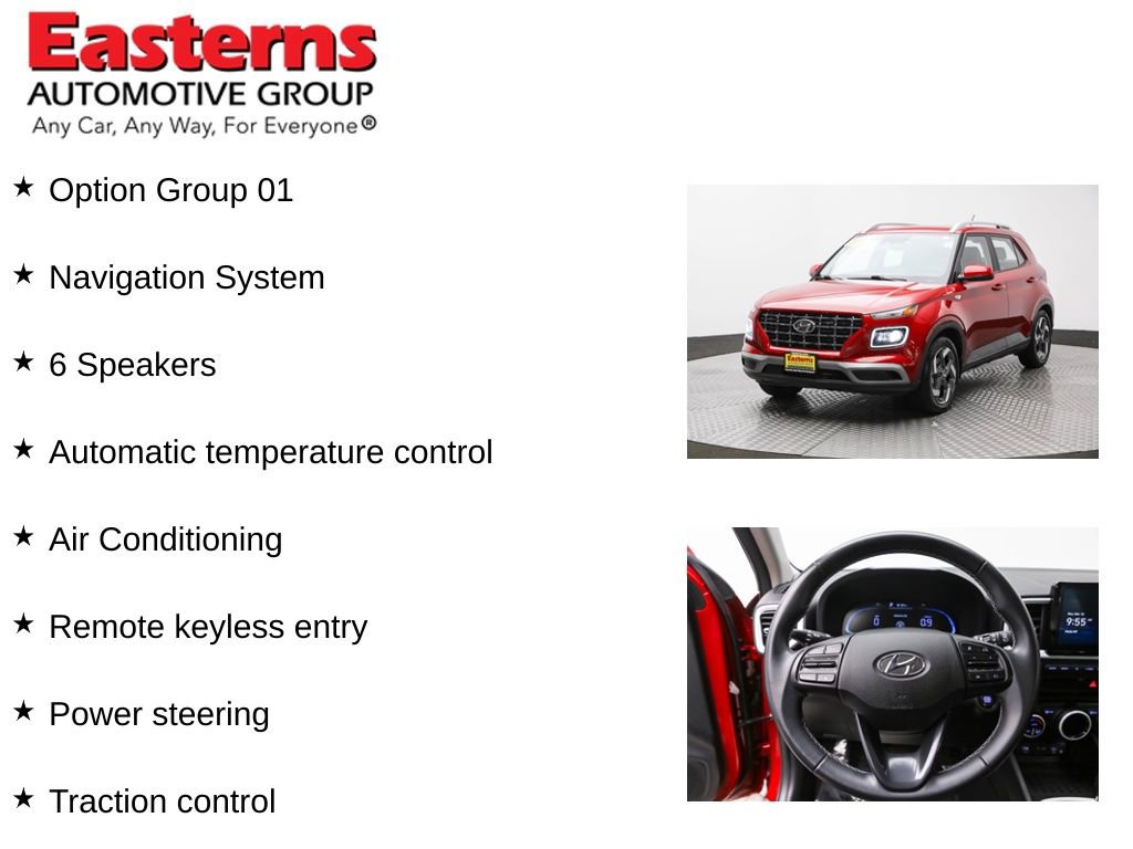 Used 2023 Hyundai Venue Limited image 11