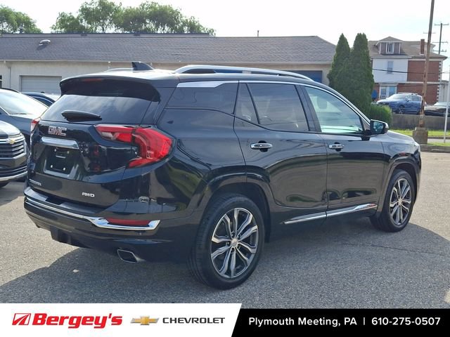 Used 2019 GMC Terrain Denali w/ Advanced Safety Package AWD/4WD image 8