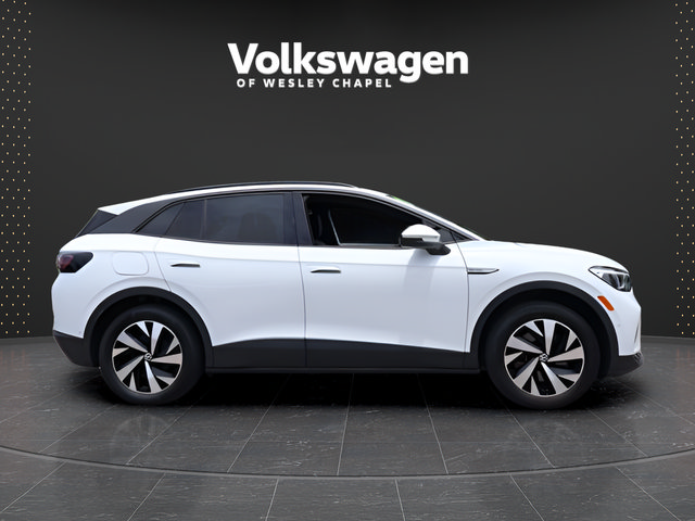 Used 2023 Volkswagen ID.4 Pro AWD/4WD image 9