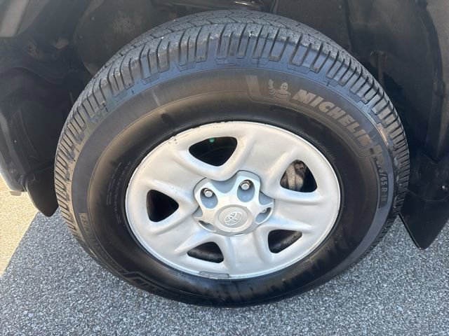 Used 2020 Toyota Tundra SR5 AWD/4WD image 12