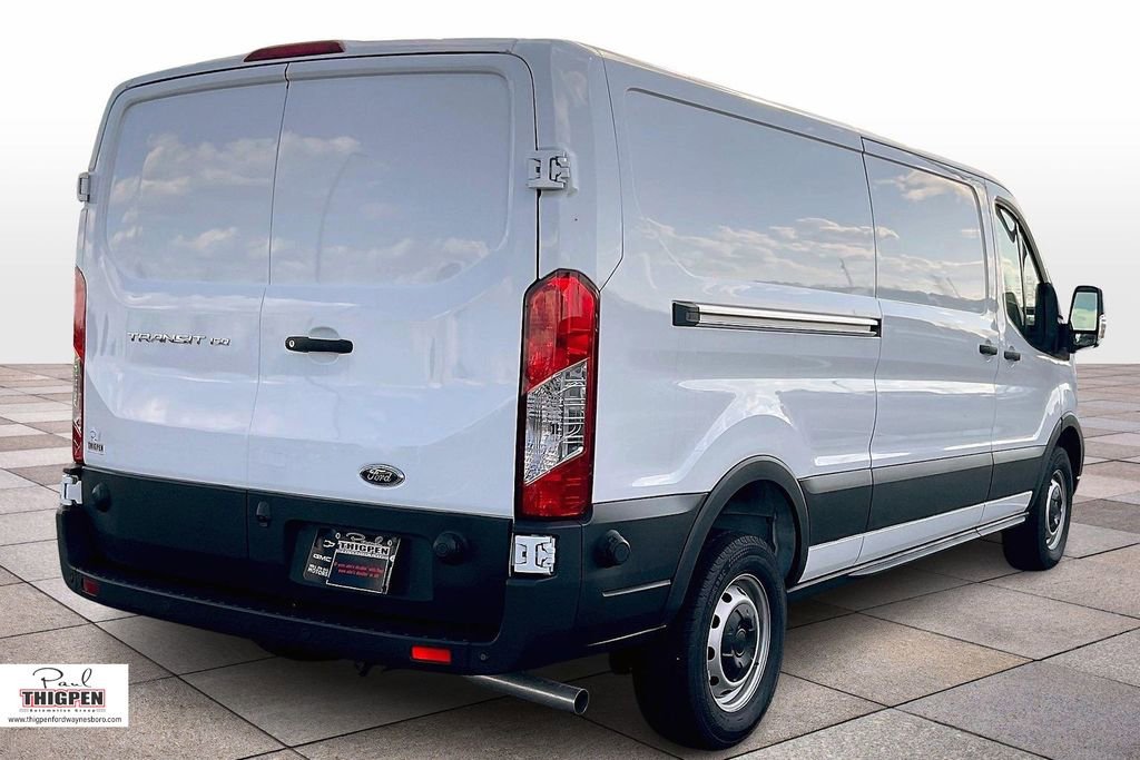 New 2024 Ford Transit 150 Low Roof image 18