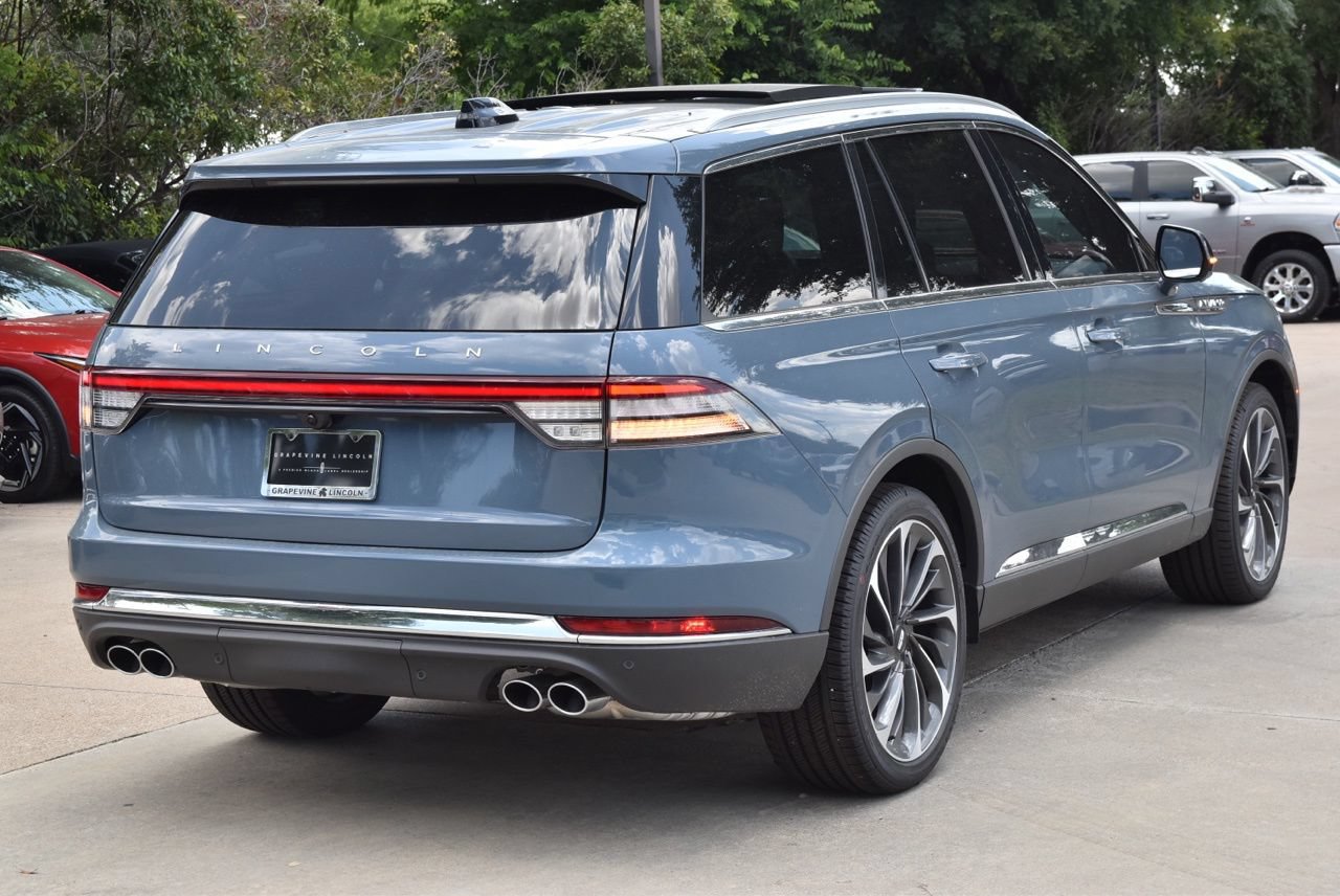 New 2026 Lincoln Aviator Reserve RWD image 7