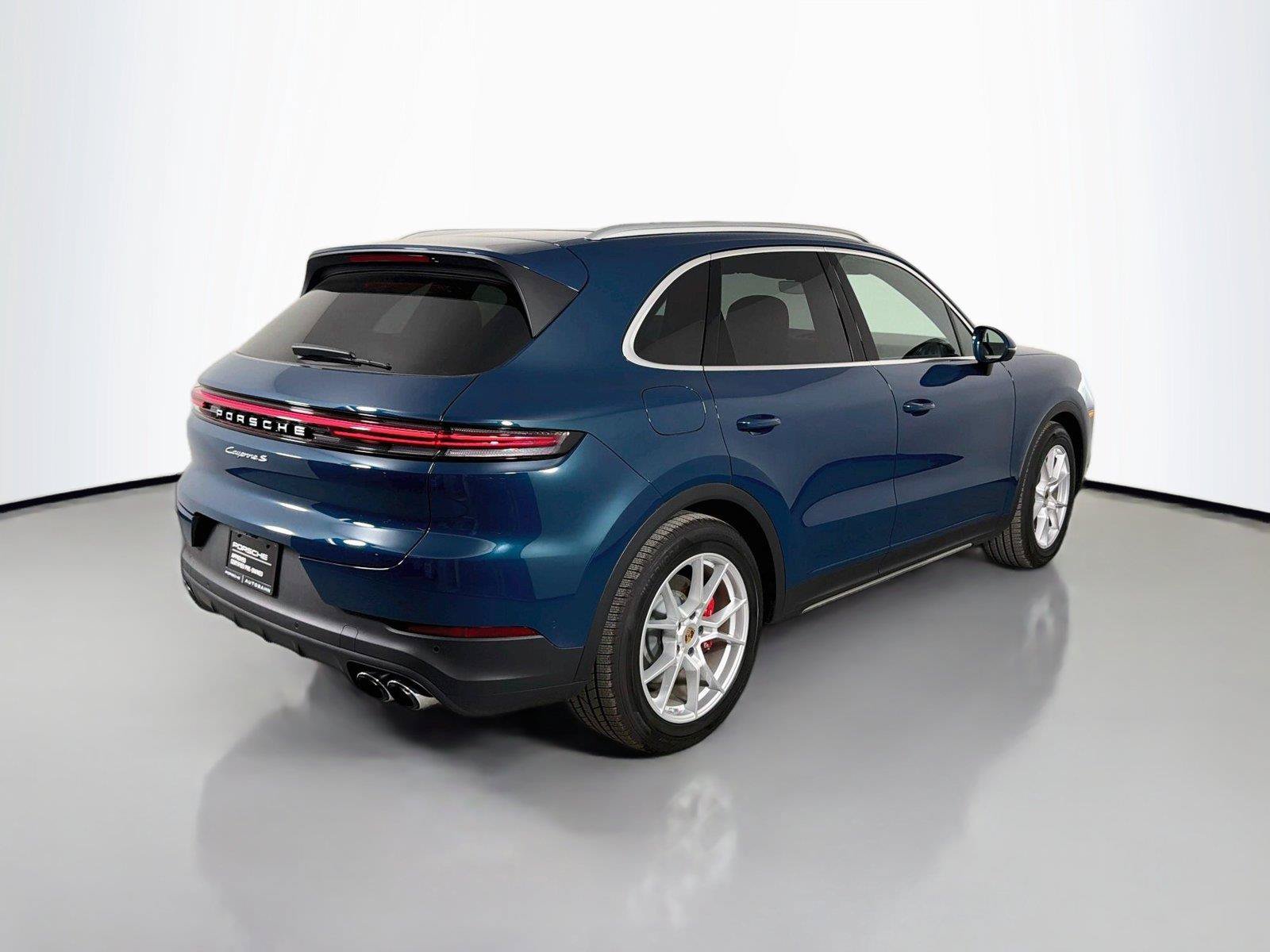 Certified 2026 Porsche Cayenne S AWD/4WD image 7