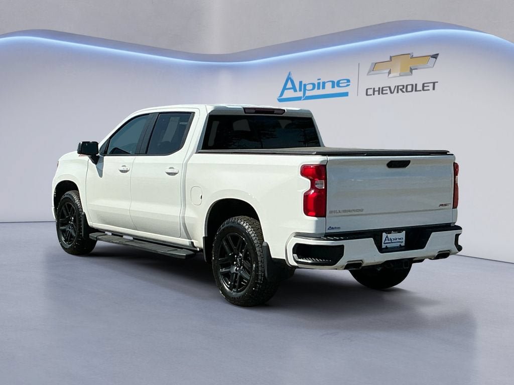 Used 2024 Chevrolet Silverado 1500 RST AWD/4WD image 3