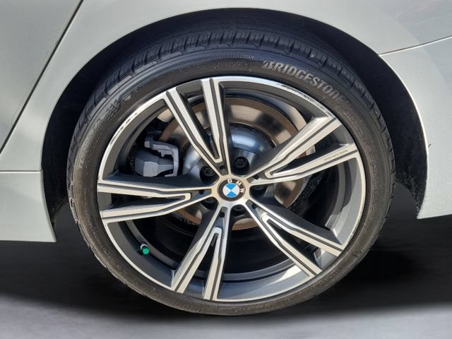 Used 2024 BMW 330i Sedan w/ Convenience Package RWD image 7