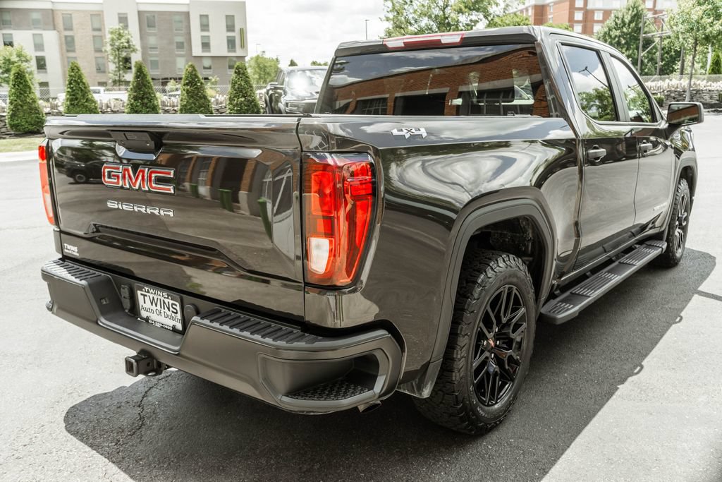 Used 2021 GMC Sierra 1500 4x4 Crew Cab w/ Sierra Value Package image 32
