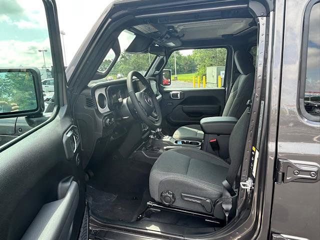 New 2025 Jeep Wrangler Sport S image 6
