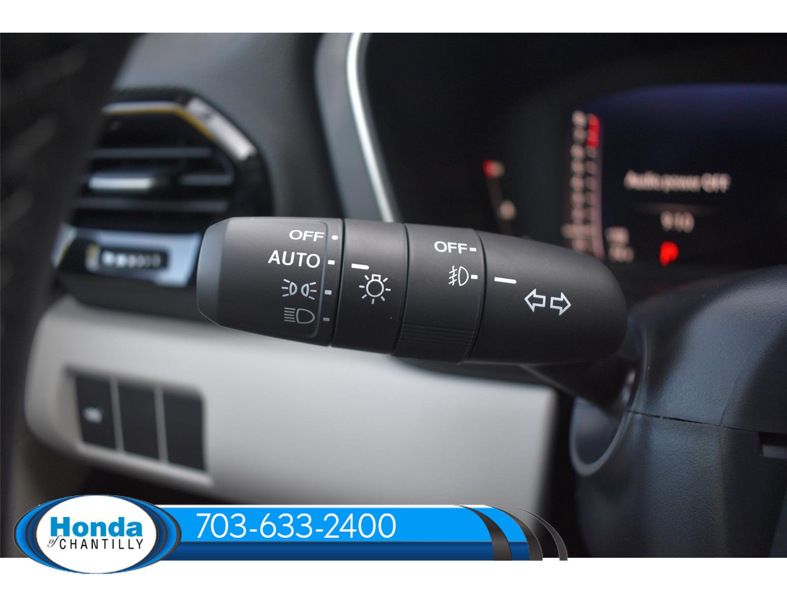 New 2026 Honda Pilot Touring image 10