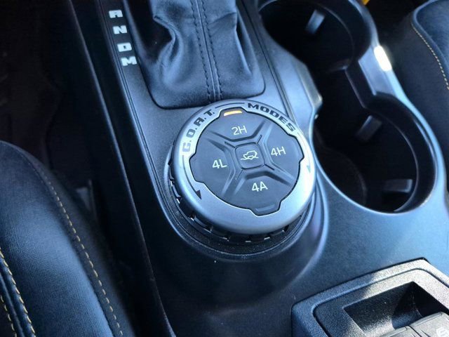 Used 2022 Ford Bronco Badlands image 31