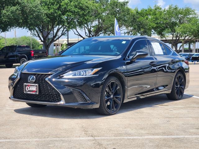 Used 2024 Lexus ES 350 F Sport w/ Accessory Package (Z2) image 3