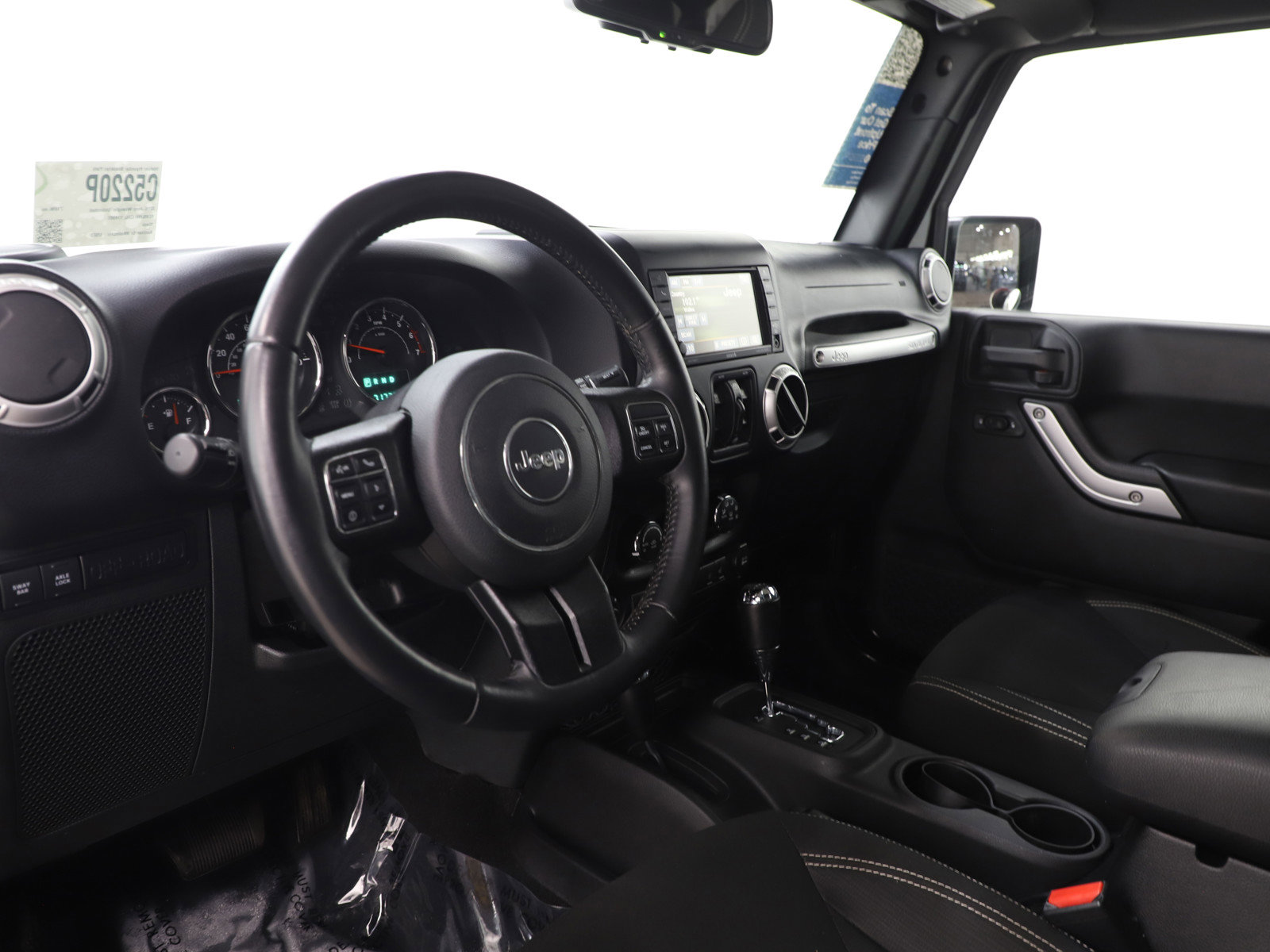 Used 2016 Jeep Wrangler Unlimited Rubicon w/ Dual Top Group image 22