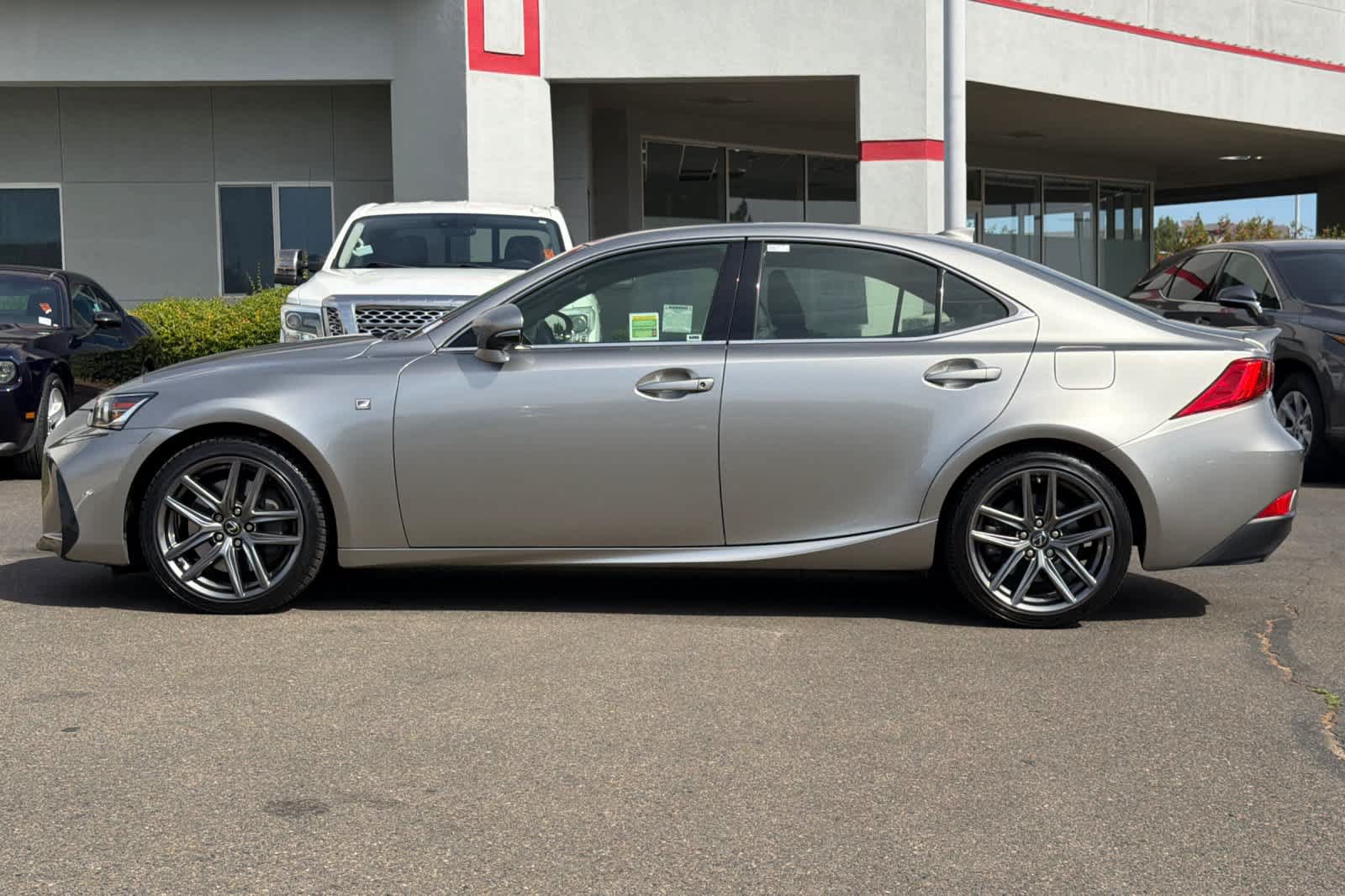 Used 2017 Lexus IS 350 F Sport w/ F Sport Package RWD image 9
