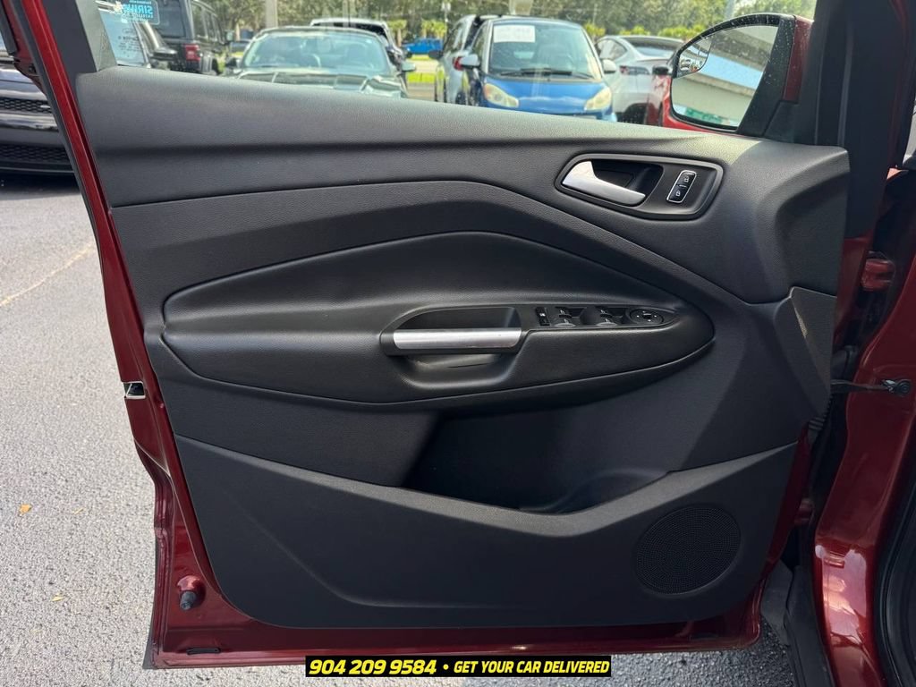 Used 2014 Ford Escape SE FWD image 15