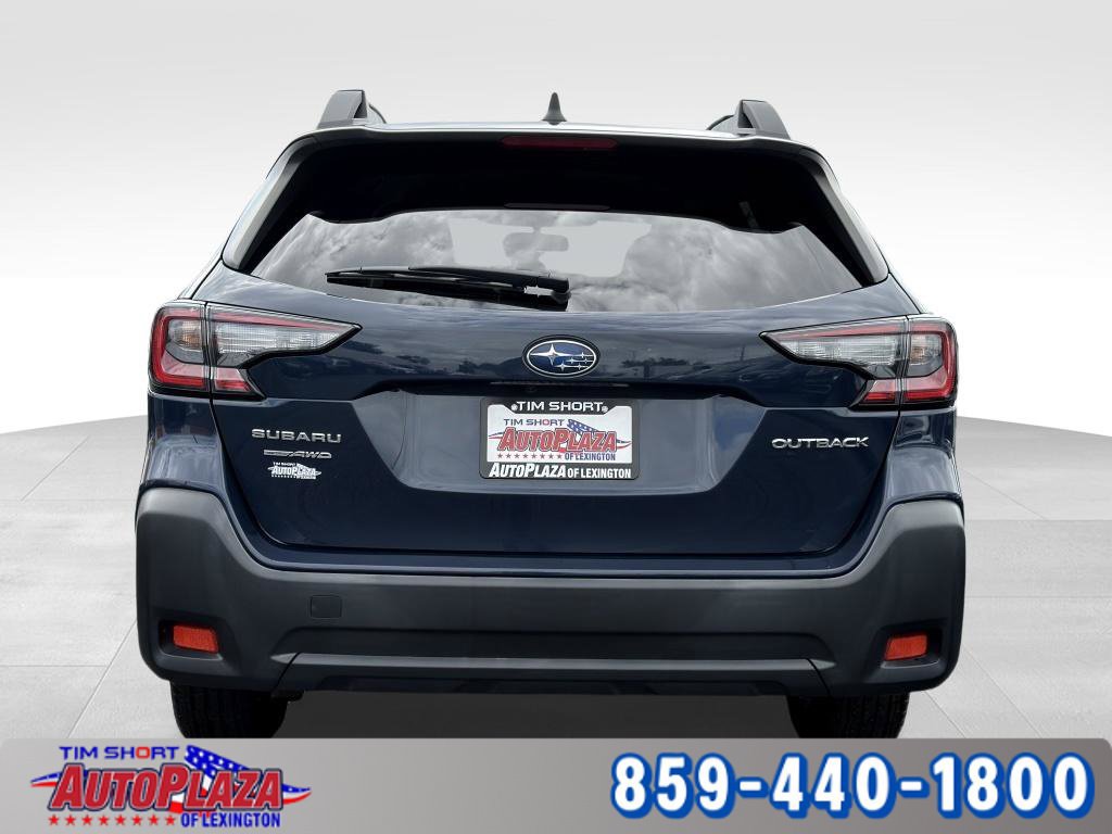 Used 2024 Subaru Outback Premium AWD/4WD image 11