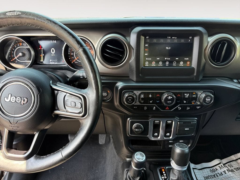 Used 2019 Jeep Wrangler Sport AWD/4WD image 10