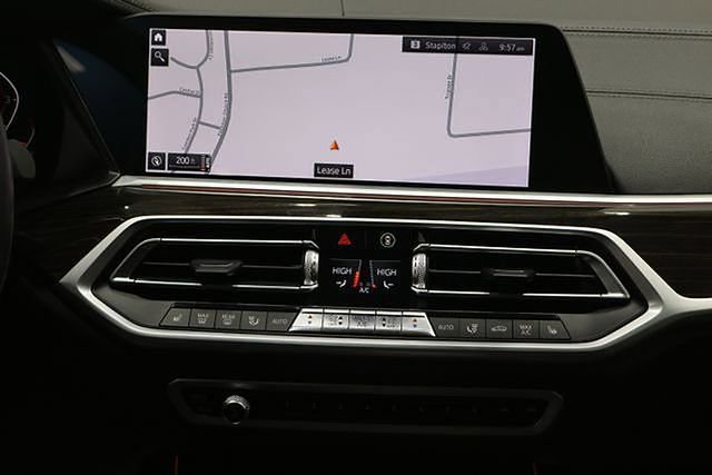 Used 2021 BMW X7 xDrive40i w/ Cold Weather Package image 33