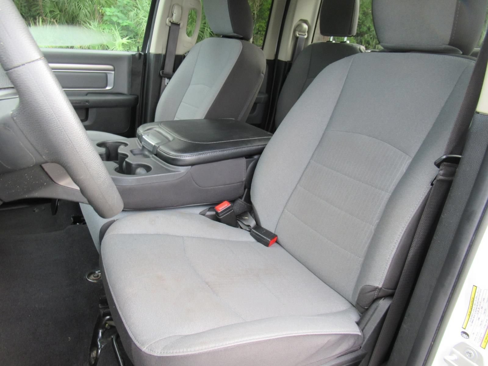 Certified 2024 RAM 1500 Classic SLT AWD/4WD image 17