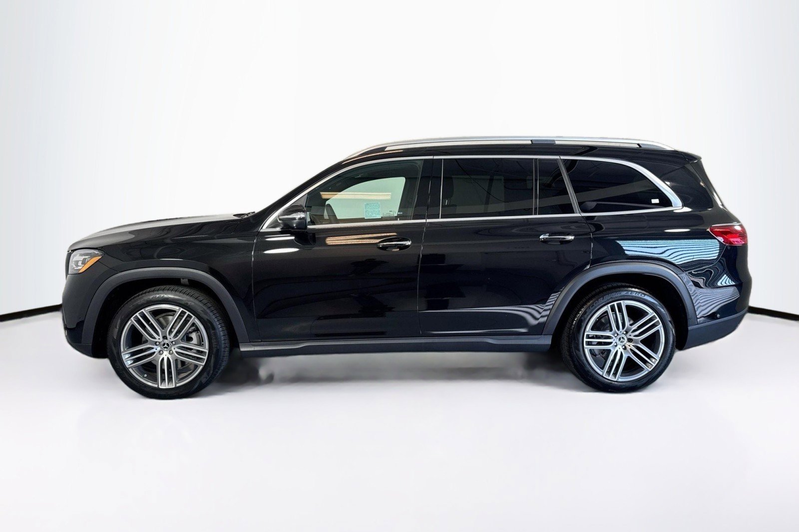 New 2026 Mercedes-Benz GLS 450 4MATIC image 8