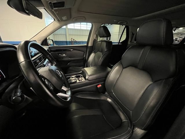 Used 2024 Honda Pilot Touring image 20
