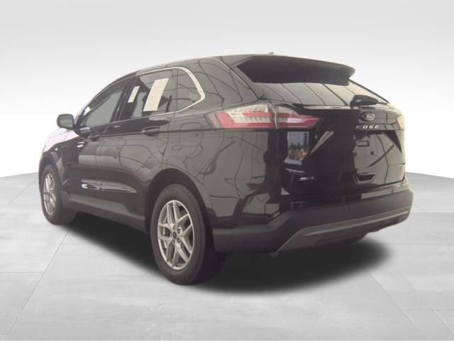 Used 2023 Ford Edge SEL w/ Convenience Package AWD/4WD image 5