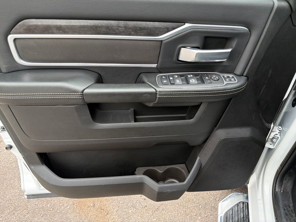 Used 2024 RAM 3500 Big Horn image 12