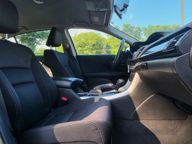 Used 2014 Honda Accord Sport image 17