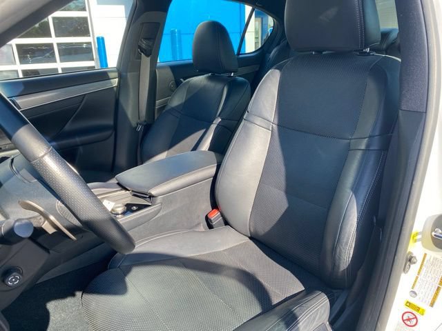 Used 2015 Lexus GS 350 w/ F Sport Package RWD image 16