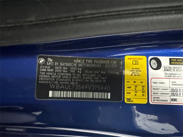 Used 2009 BMW 128i Convertible image 17