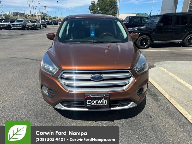 Used 2017 Ford Escape SE AWD/4WD image 2