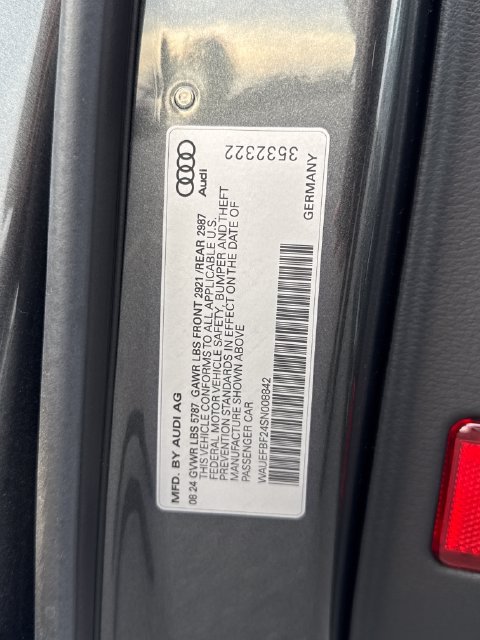 Used 2025 Audi S6 Premium Plus AWD/4WD image 29