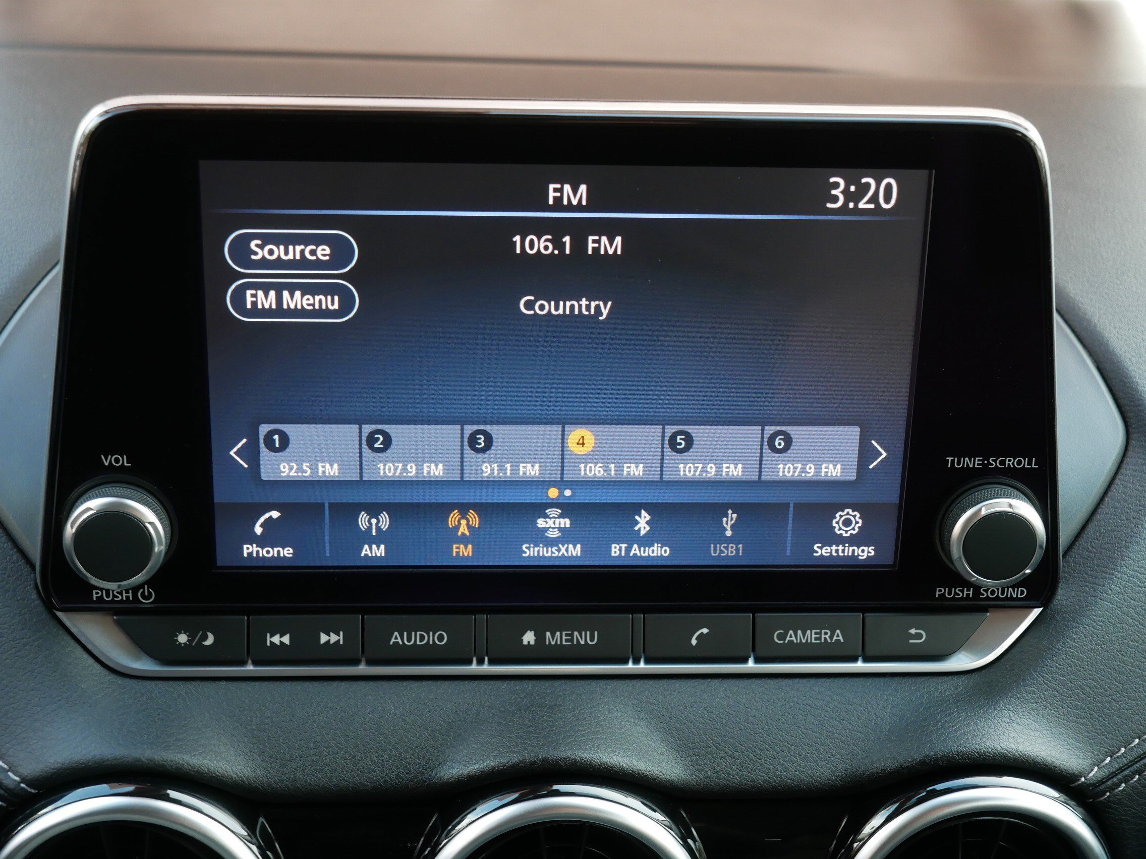 Certified 2021 Nissan Sentra SV image 22