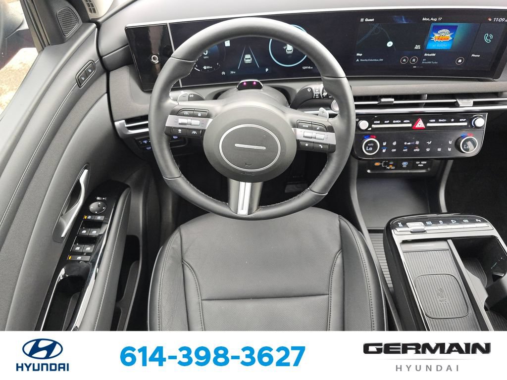 Used 2025 Hyundai Tucson Limited AWD/4WD image 17