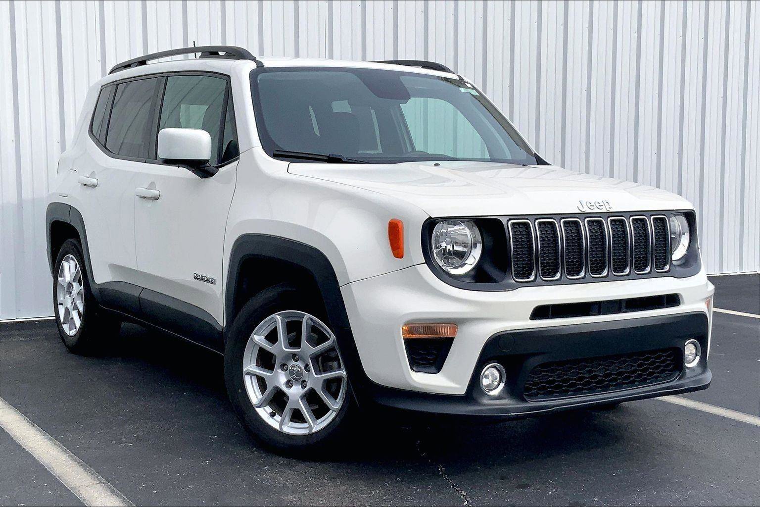Used 2020 Jeep Renegade Latitude image 2