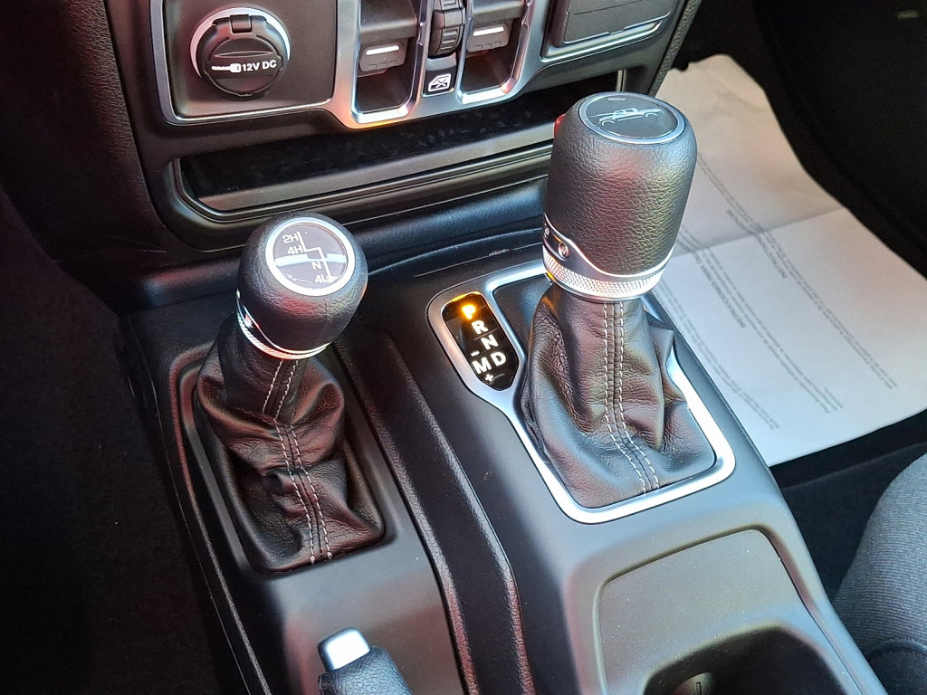 New 2026 Jeep Gladiator Sport image 17