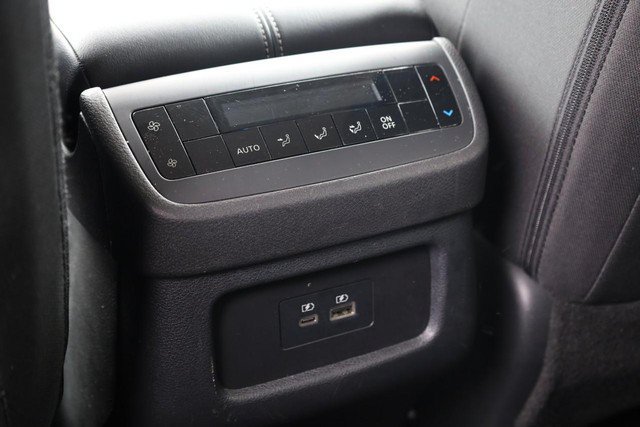 Certified 2025 Nissan Pathfinder SV FWD image 23