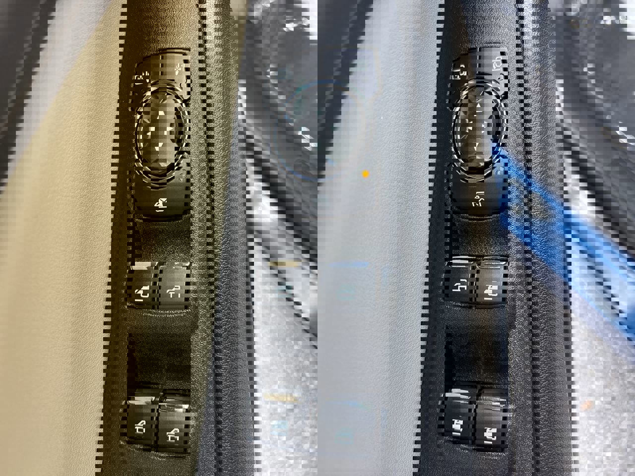 Certified 2023 Ford Edge SEL w/ Convenience Package AWD/4WD image 18